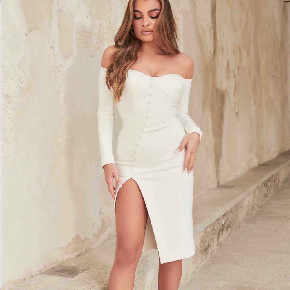 Classy lavish Alice dress